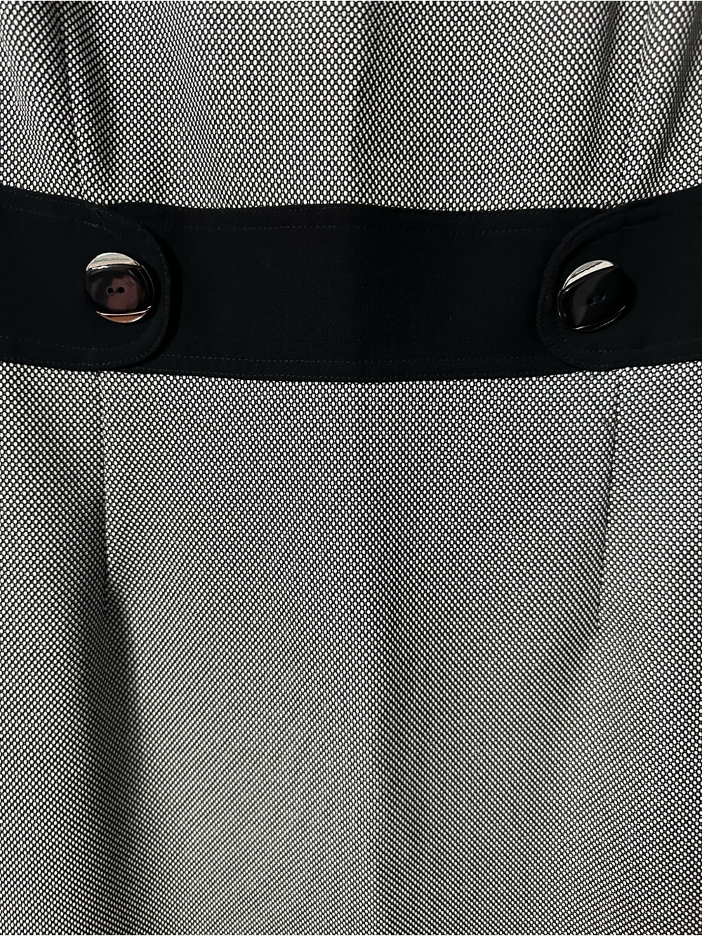 Tahari Arthur S. Levine Black and Gray Sleeveless Sheath Dress - Picture 4 of 15